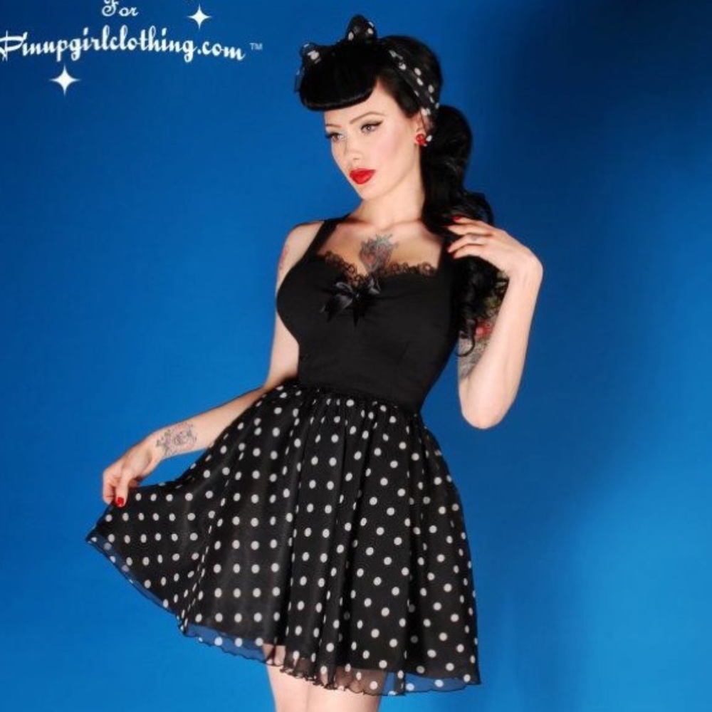 🦄 Deadly Dames Drag Strip Dress Medium NWT Rare
